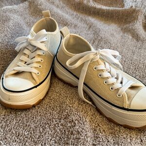 Stylish Platform Cream Canvas Sneakers